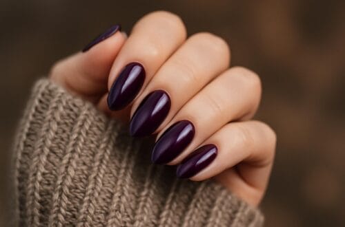 ciemnofioletowe paznokcie inspiracje i stylizacje ca oroczne 2 1